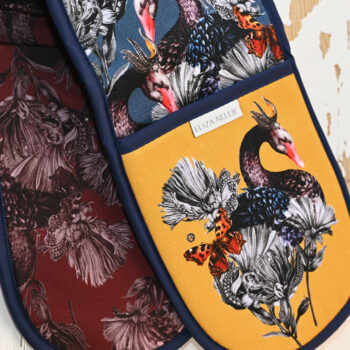 Diva Swan double oven gloves, made in the UK